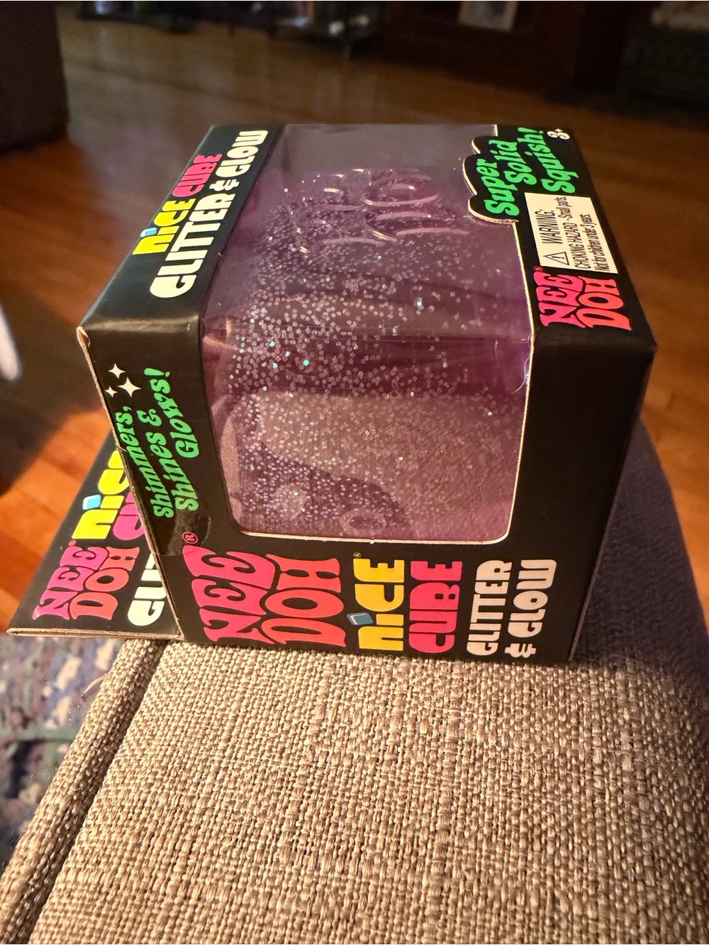 Nice Cube Glitter & Glow pink Stress Toy - Picture 3 of 6